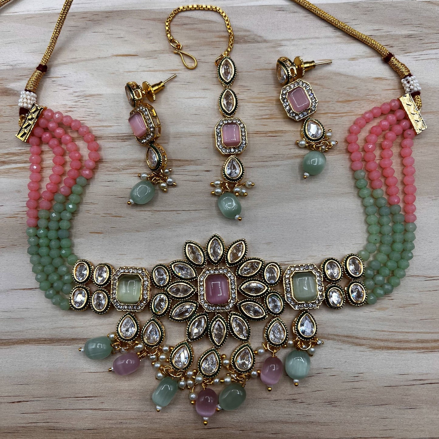 Fashion - Classic Traditional Mint & Pink Monalisa Stone, Bead Mix Choker Set