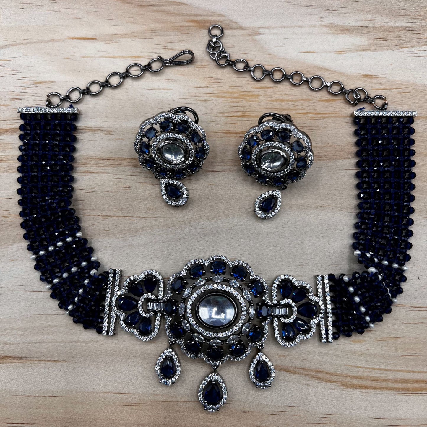 Fashion Premium - Lovely Victorian Inspired Navy Blue Kundan, Bead Mix Choker Necklace Set