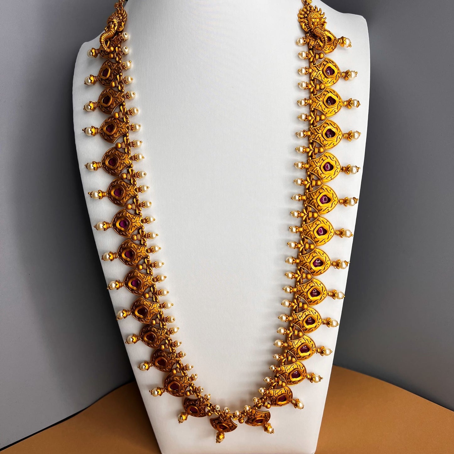 Fashion Premium - Exclusive Festive Ruby Pink Antique Traditional Necklace Set