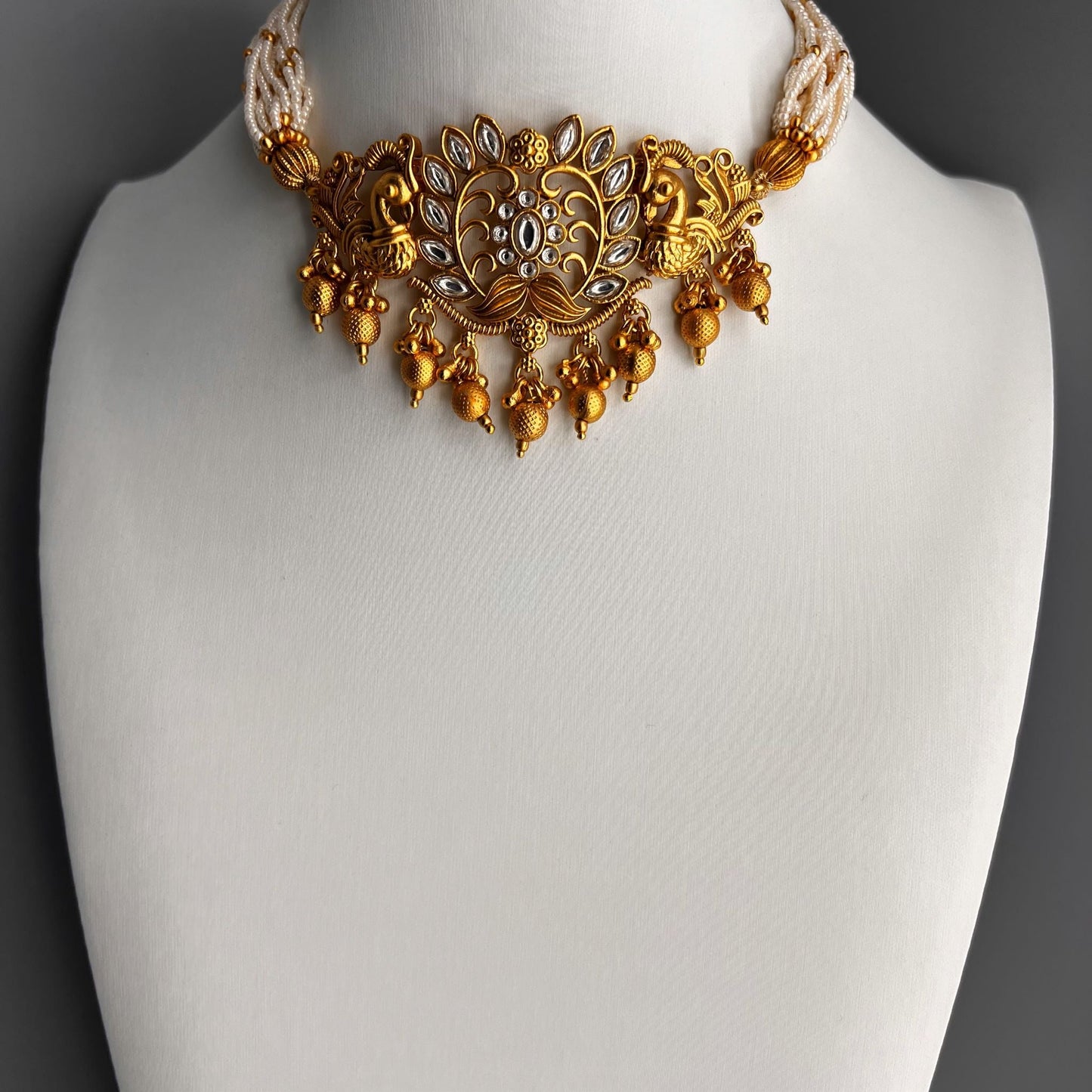 Fashion - Classic Peacock Design White Antique Traditional, Bead Mix Choker Necklace Set