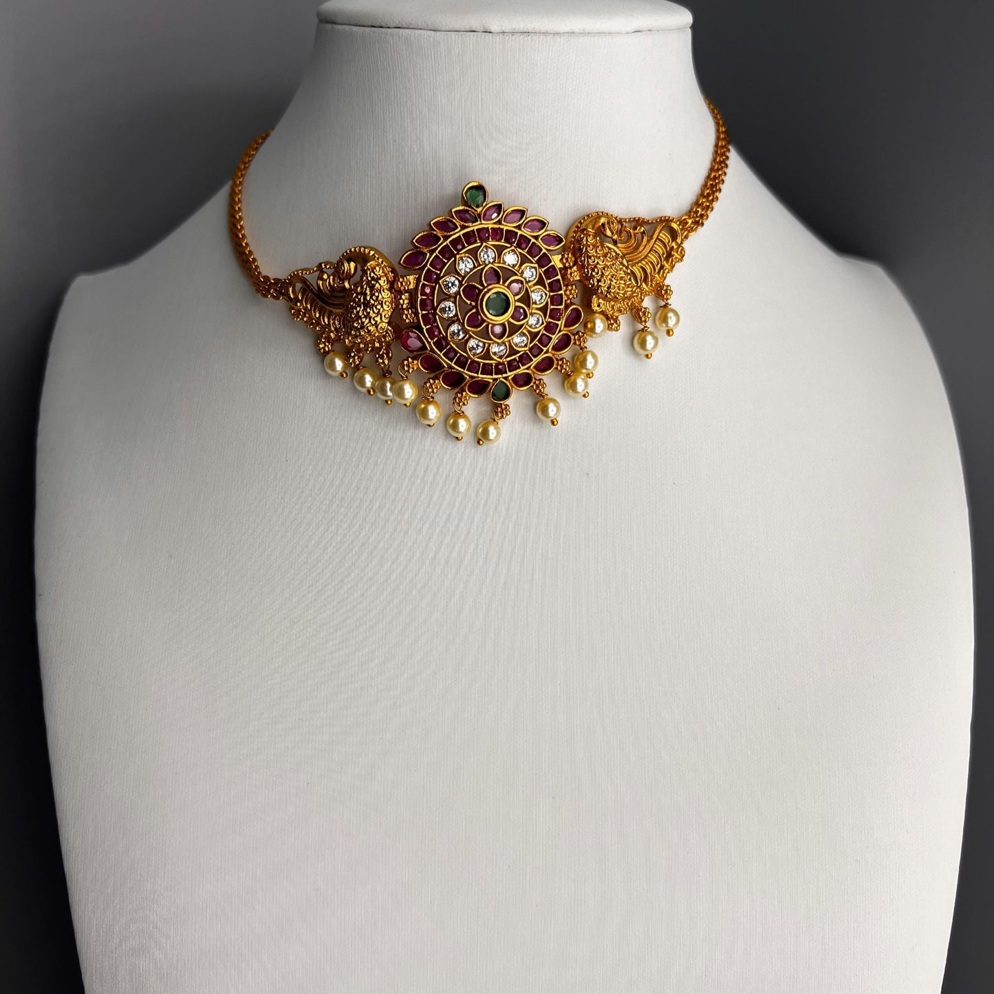 Fashion - Gold Replica Classic Ruby Pink, Green Antique Traditional Choker Necklace Set