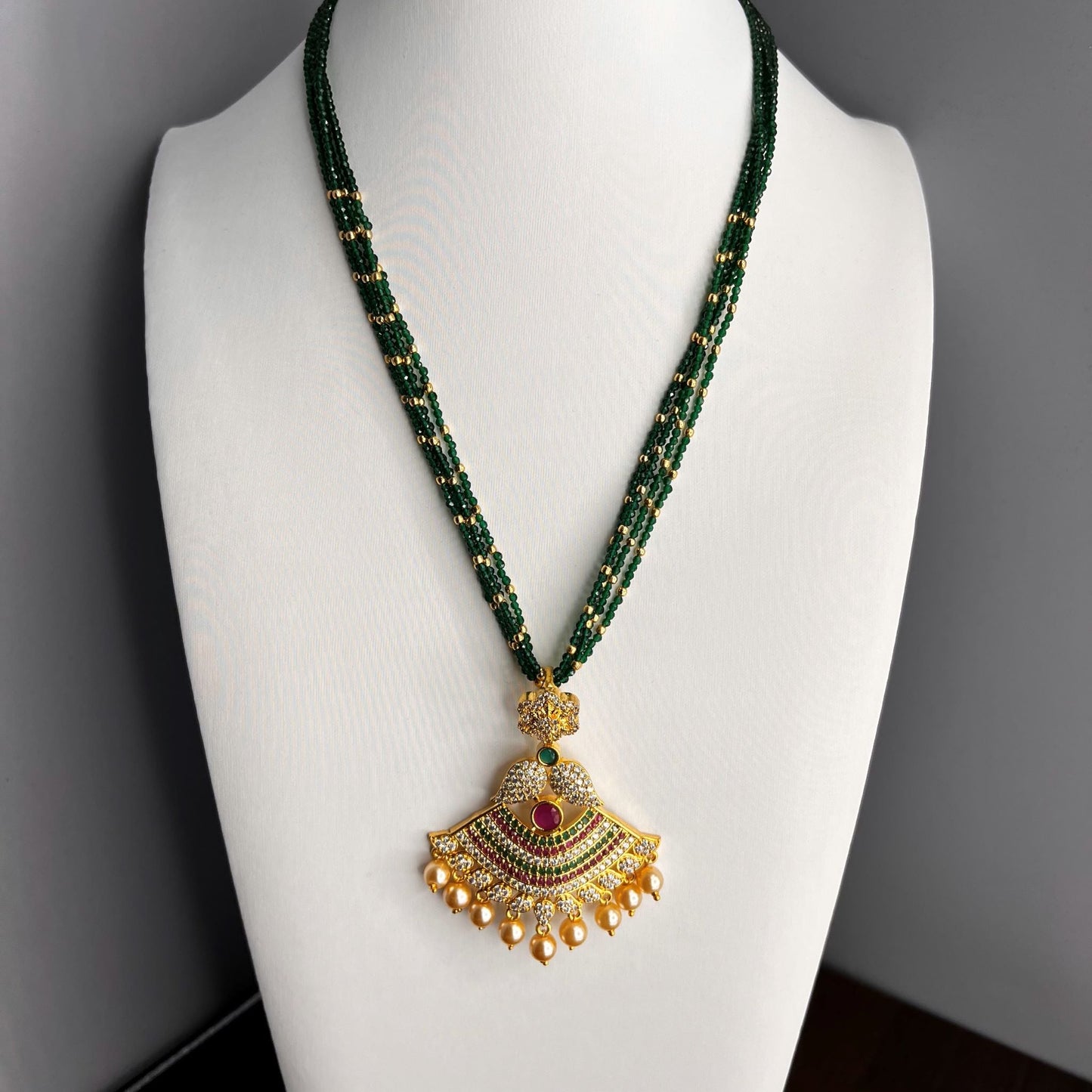 Fashion Premium - Elegant Green Color Beads Antique Traditional, Bead Mix Necklace Set