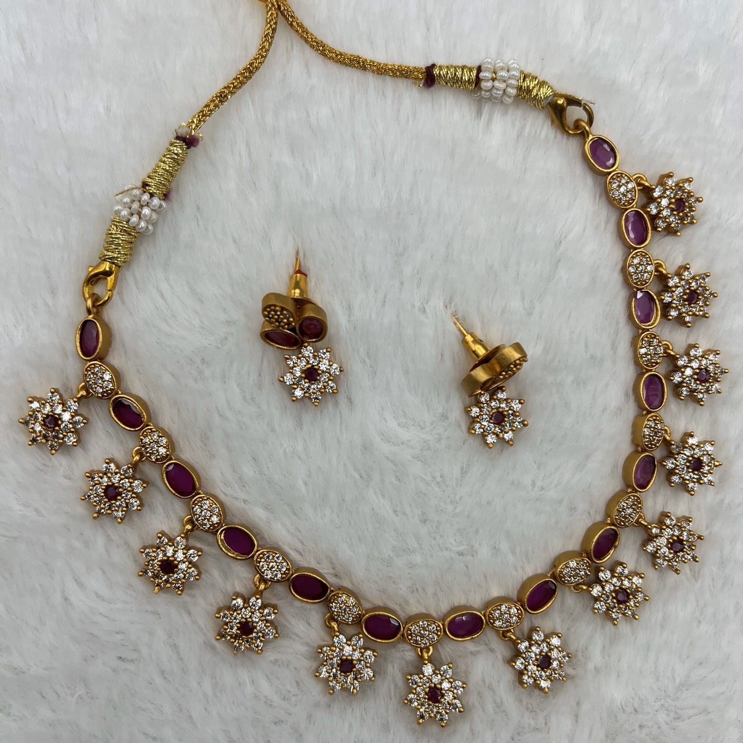 Fashion - Dainty Style Ruby Pink,White Color Antique Traditional Necklace Set With Gold Tone Plating