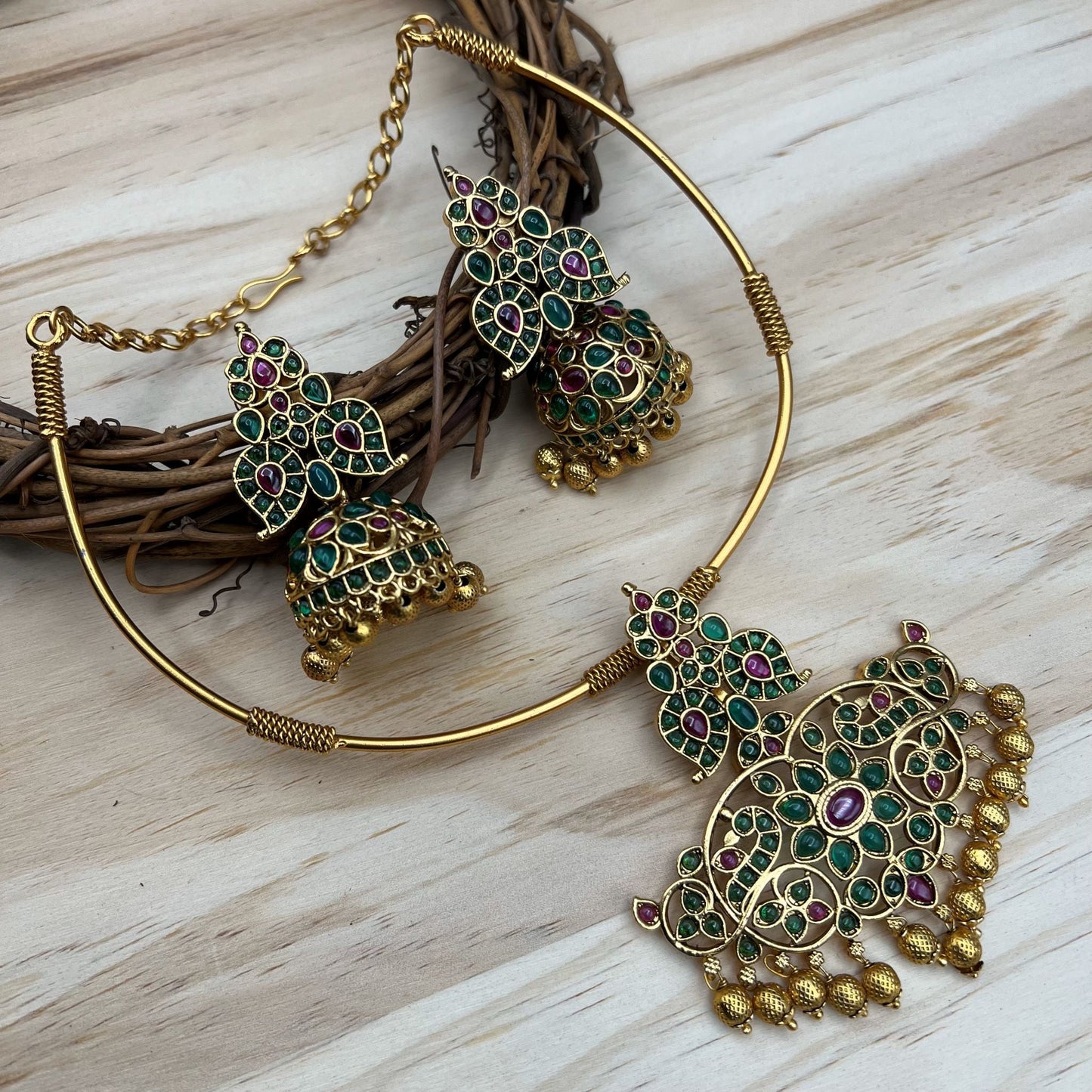 Fashion - Cuff/Hasli Peacock Design Green, Ruby Pink Antique Traditional Necklace Set