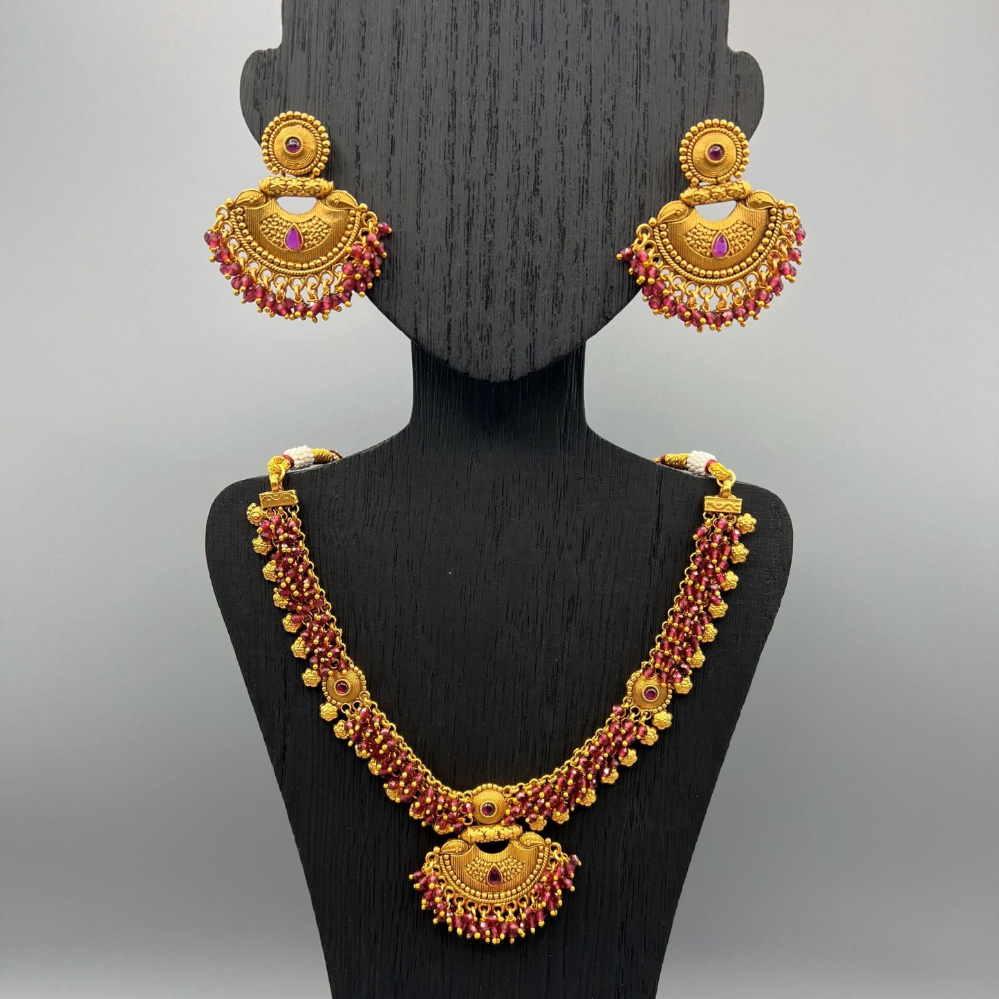 Fashion - Classic Red Antique Traditional Necklace Set