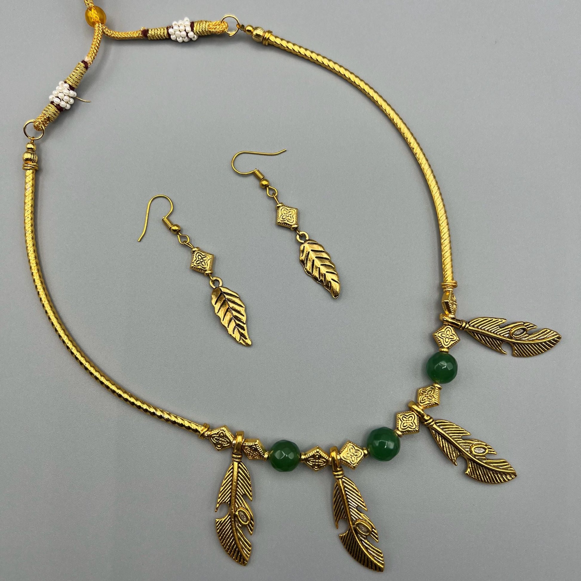 Fashion - Cuff/Hasli With Leaf Charms Green Oxidized Necklace Set