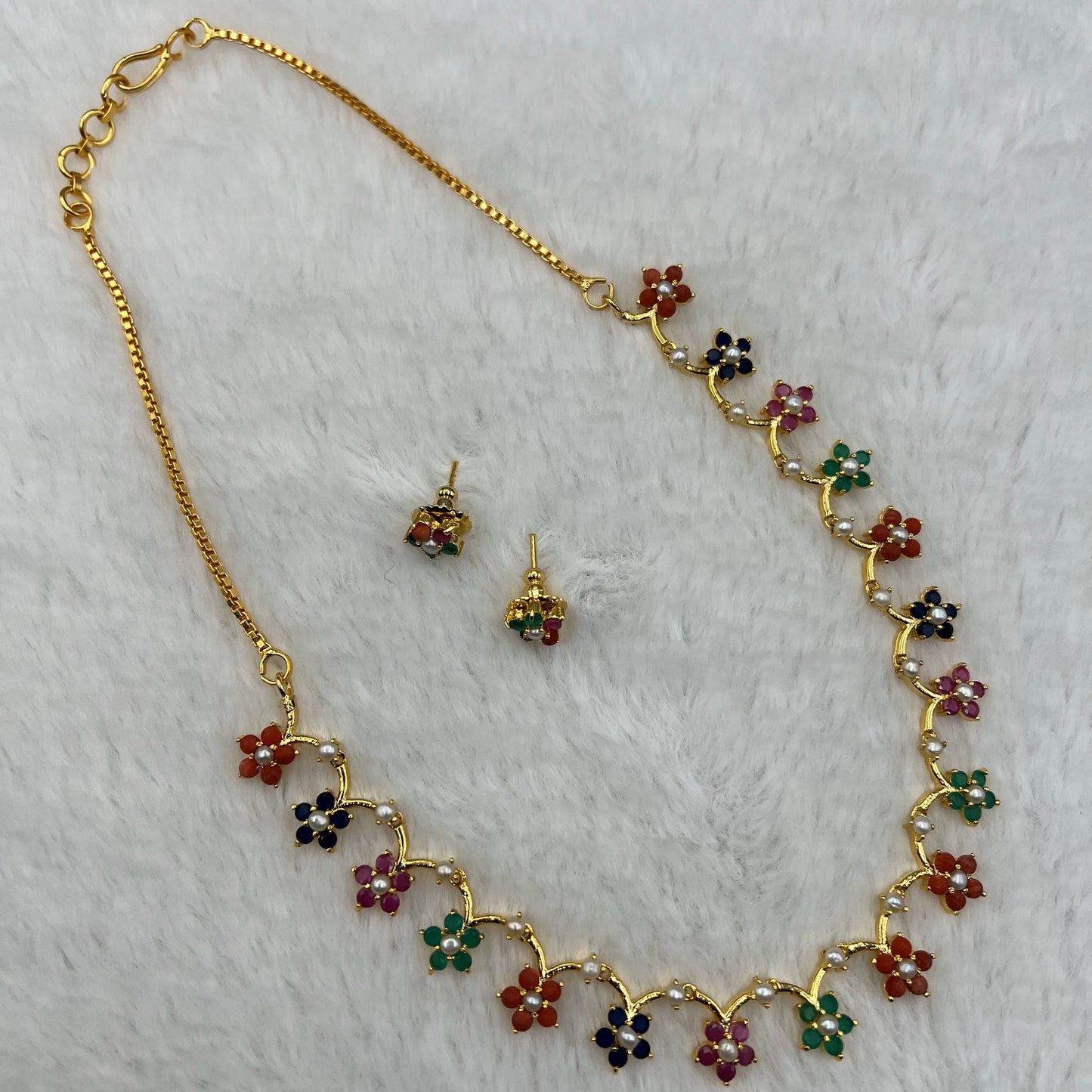 Fashion - Navarathna Floral Motifs Multi Color Antique Traditional Necklace Set