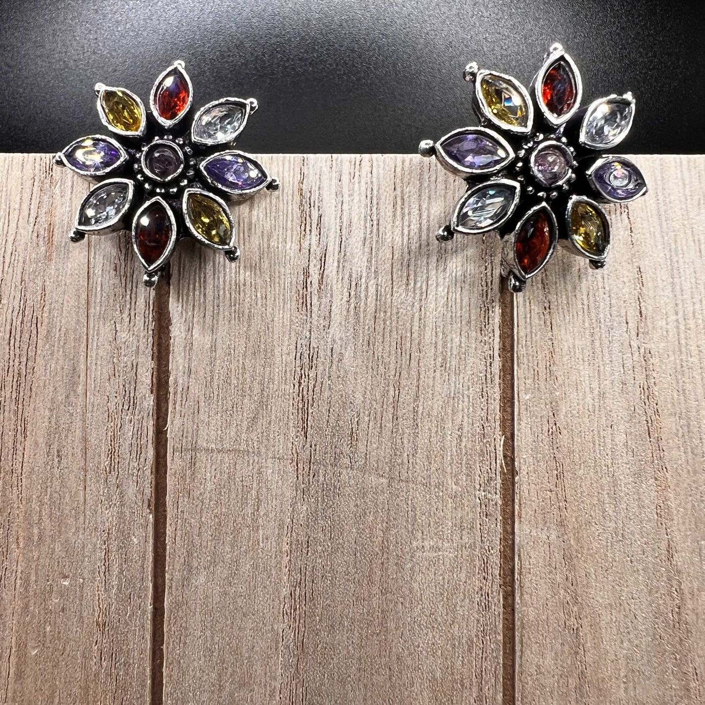 Fashion - Real Silver Look-Alike Classic Multi Color Oxidized/Silver Tone Stud Earrings