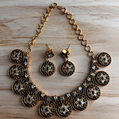 Fashion - Exclusive Designer Green & White Antique Traditional Necklace Set