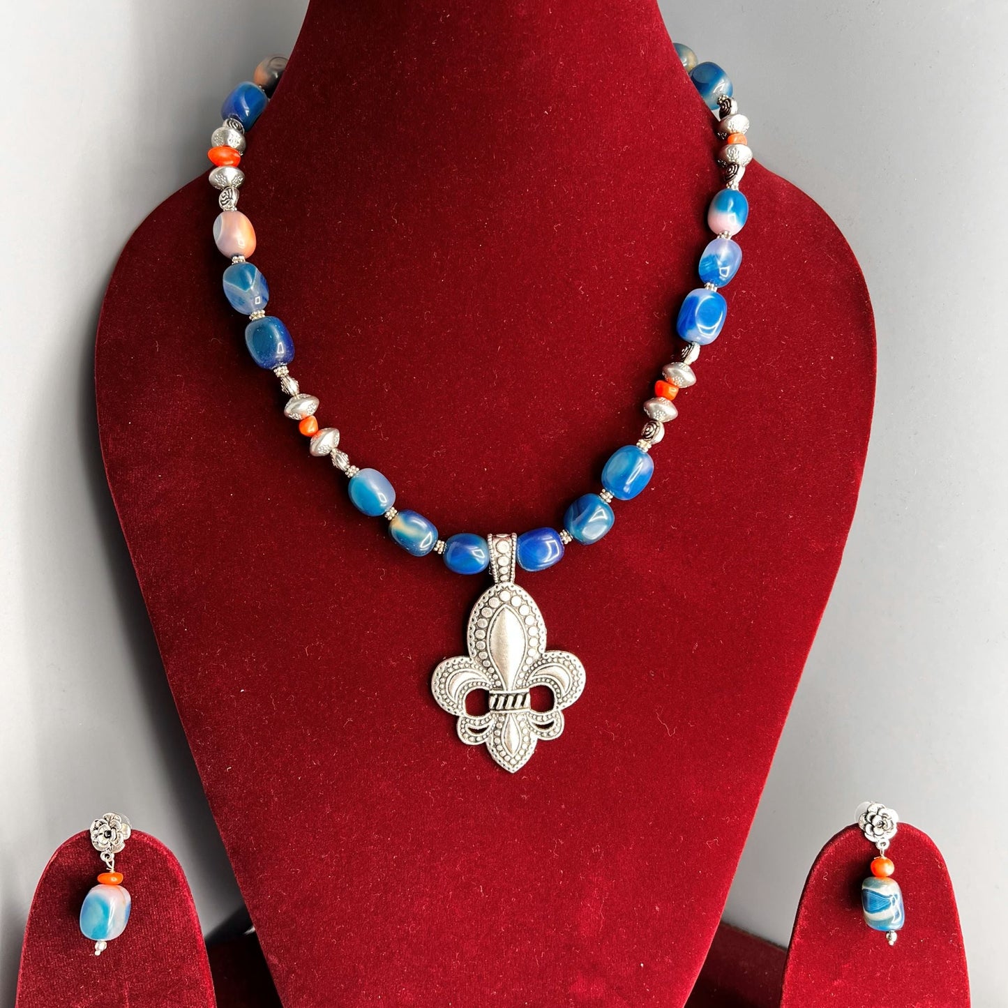 Fashion - Trendy Blue Onyx With Fleur-De-Lis Pendant Oxidized, Bead Mix Necklace Set