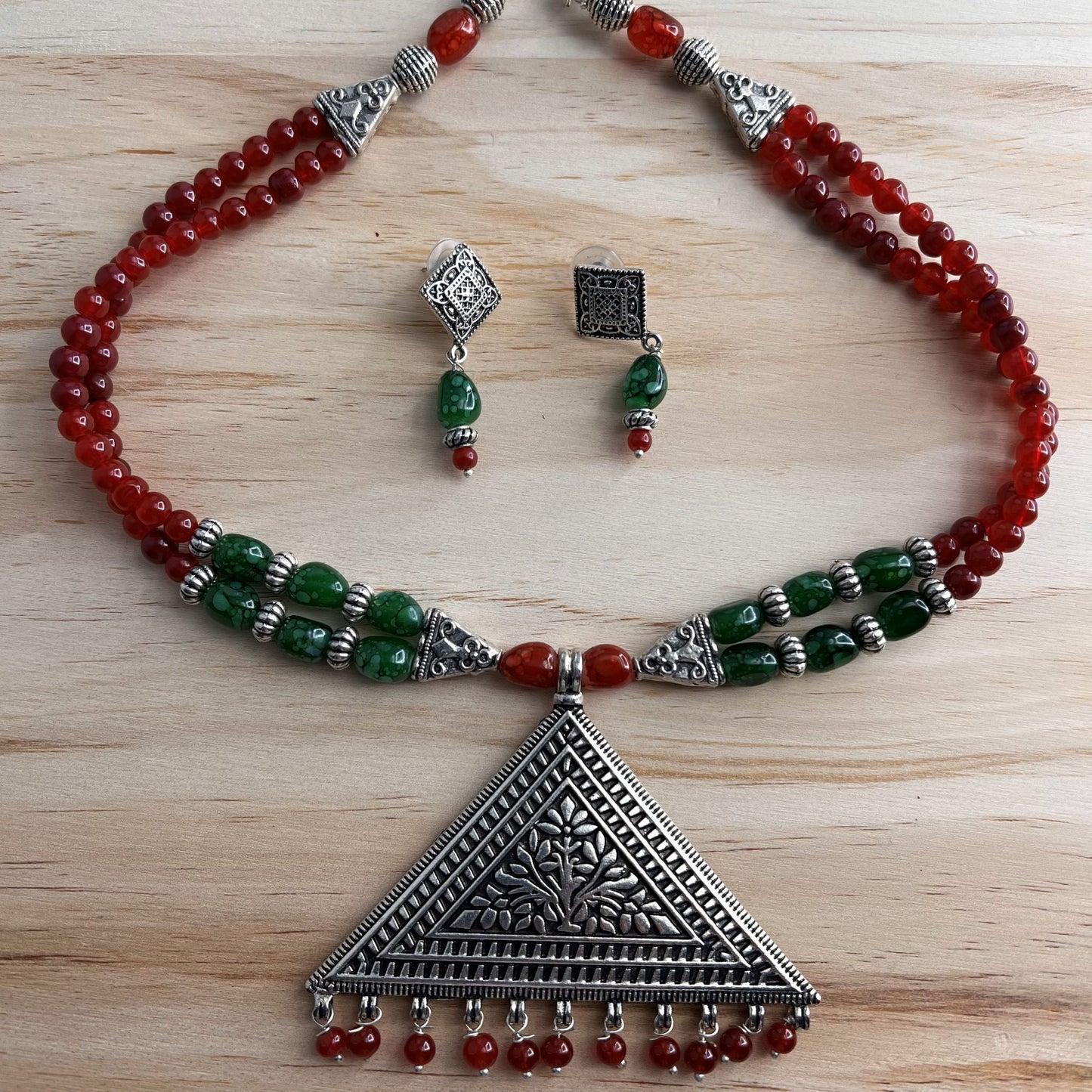 Fashion - Trendy Red & Green Beads Oxidized, Bead Mix Necklace Set