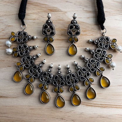 Fashion - Classic Yellow & Black Oxidized Necklace Set