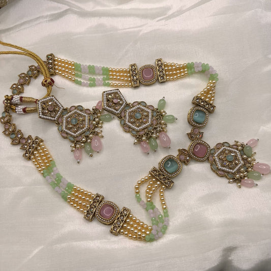 Fashion - Classic Style Mint Green, Pink Color Monalisa Stone, Bead Mix Necklace Set With Mehndi Plating