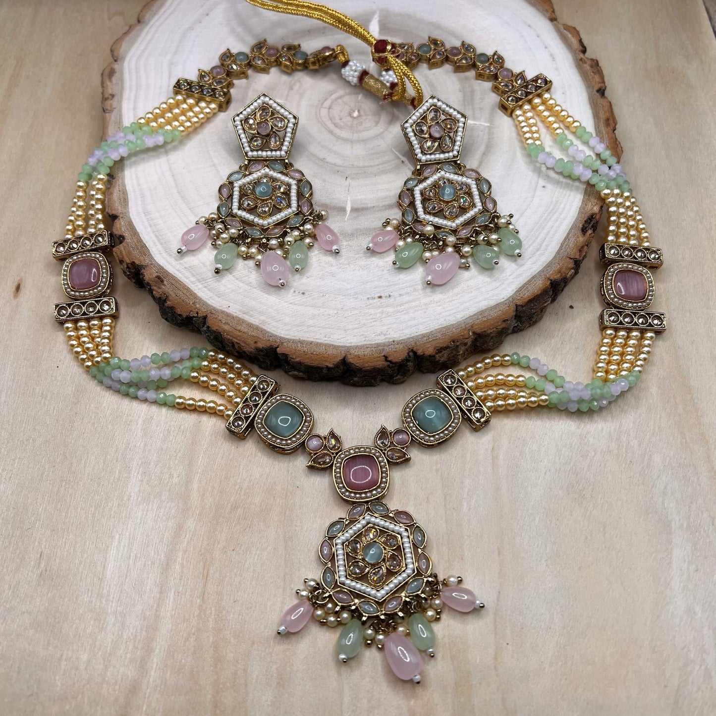 Fashion - Mint Green & Pink Color Monalisa Stone, Bead Mix Long Necklace Set