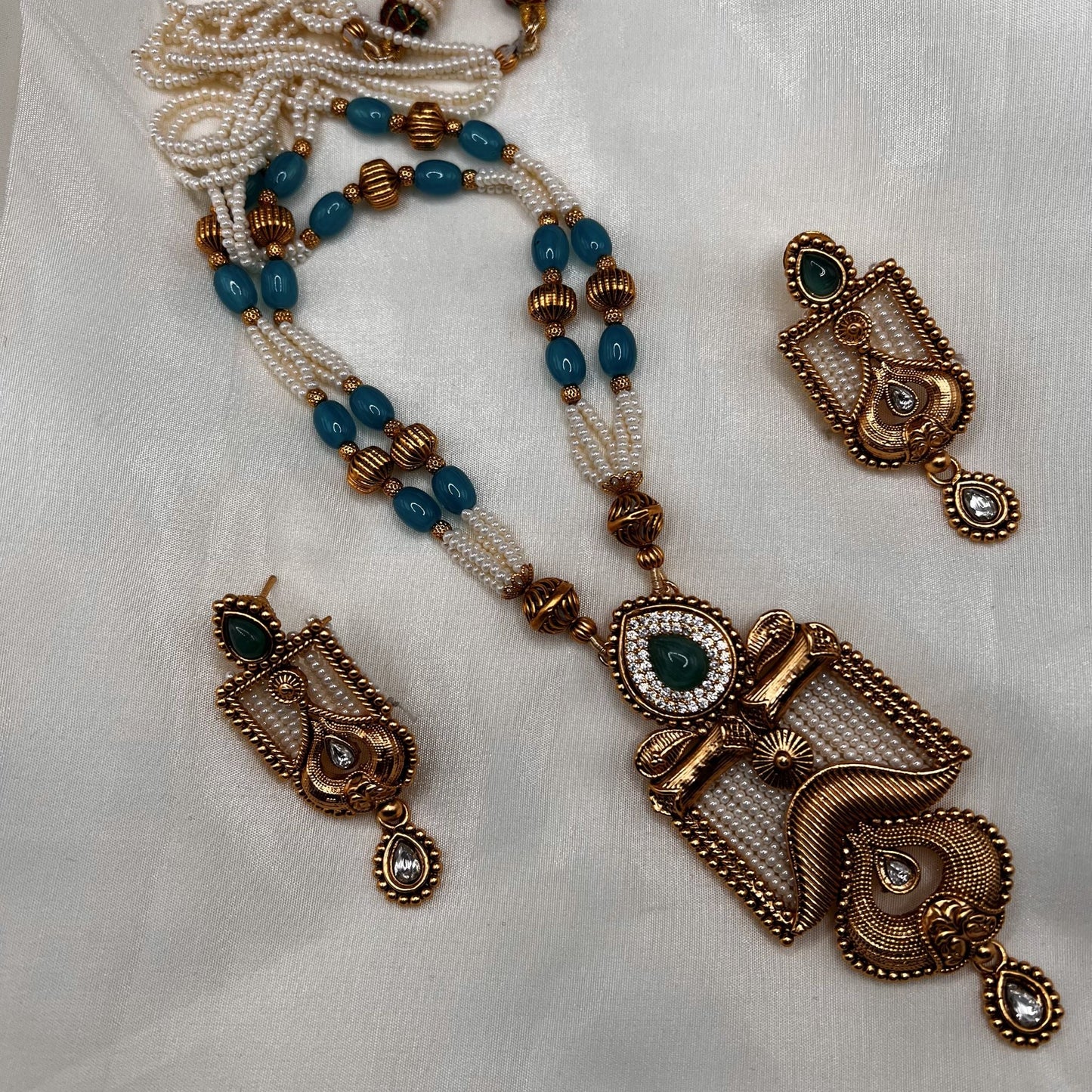 Fashion - Bead Work Turquoise Blue Antique Traditional, Bead Mix Necklace Set