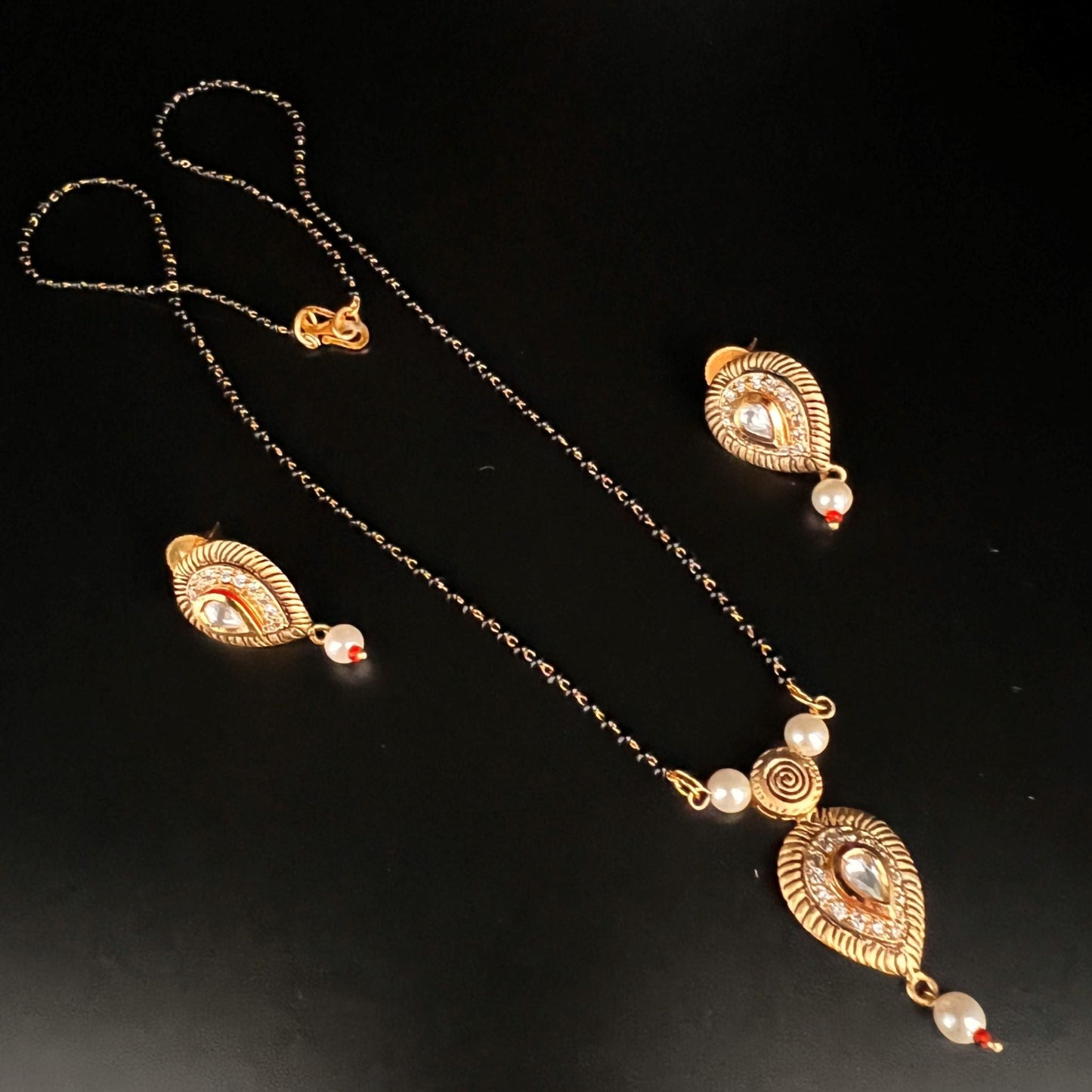 Fashion - Dainty Style White Color Kundan, Mangalsutra Necklace Set With Gold Tone Plating