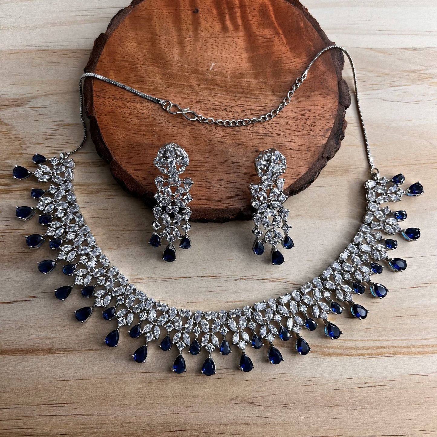 Fashion - Bestseller Navy Blue & White AD/CZ Stone Necklace Set