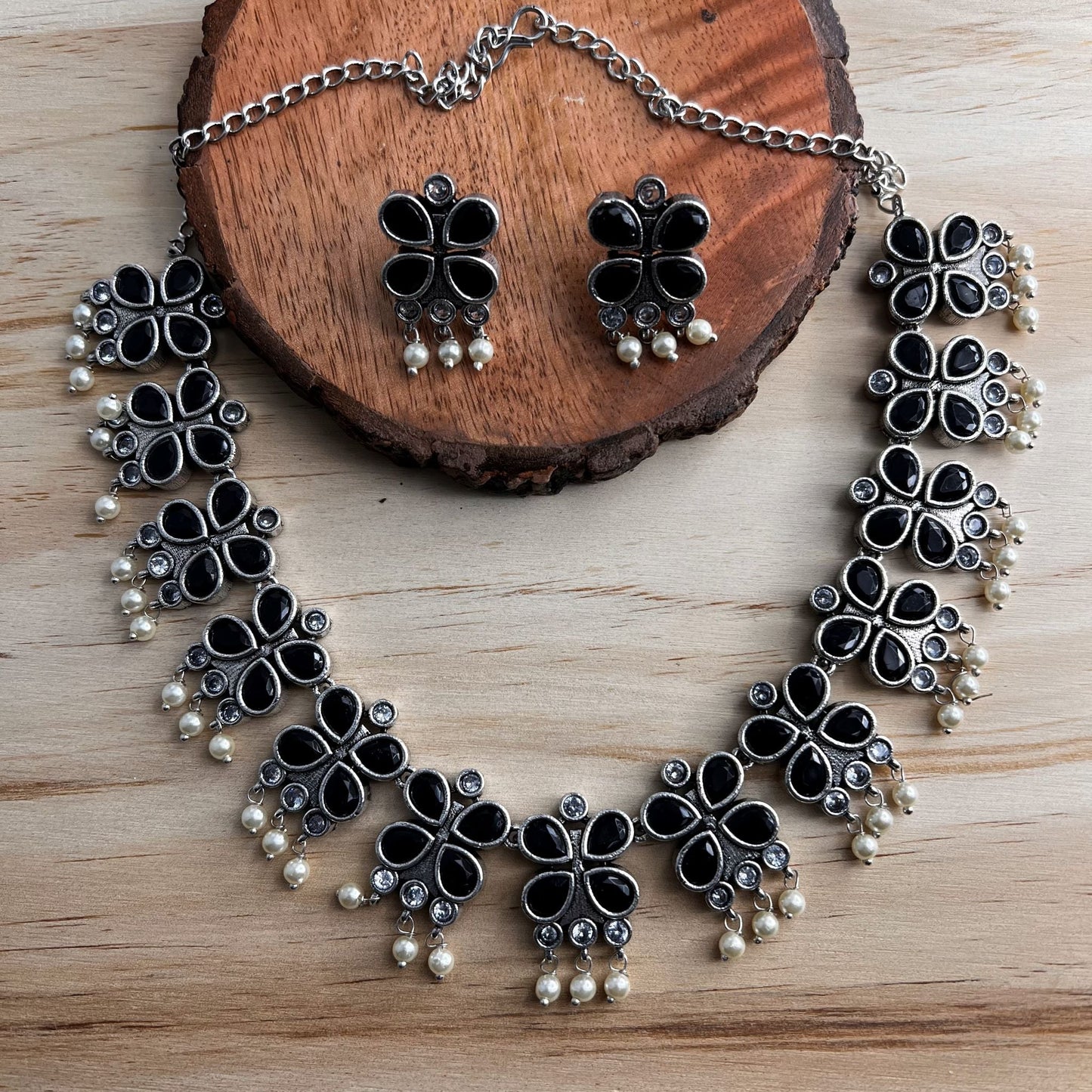 Fashion - Trendy Clove Design Black Oxidized Necklace Set