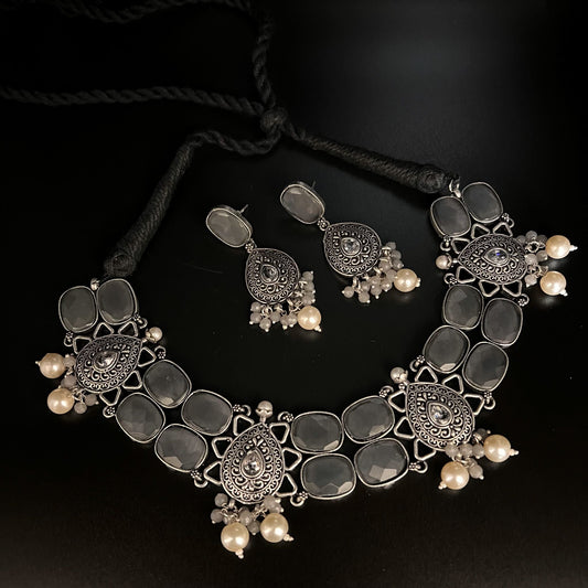 Fashion - Trendy Style Grey Color Oxidized Necklace Set With Oxidized Silver Tone Plating