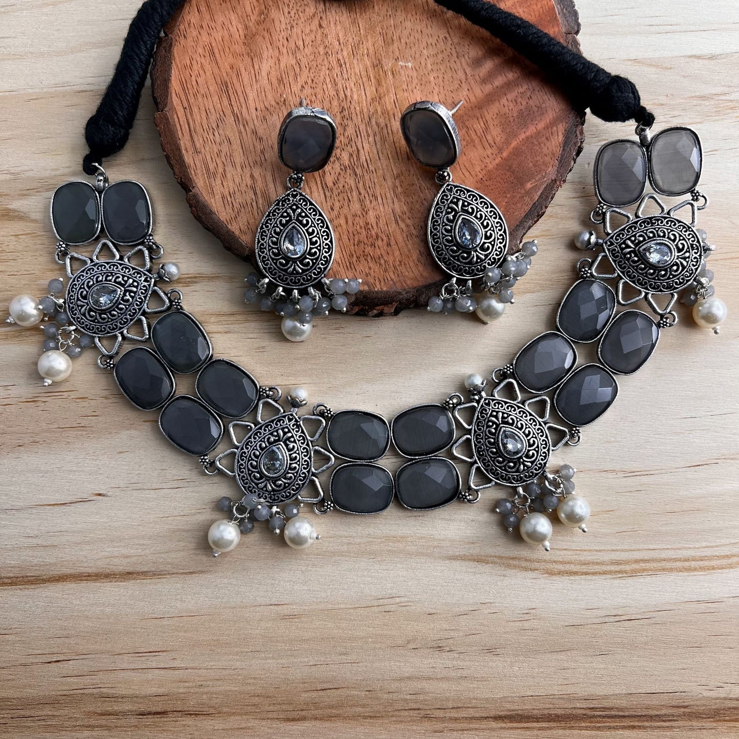 Fashion - Grey Oxidized Necklace Set