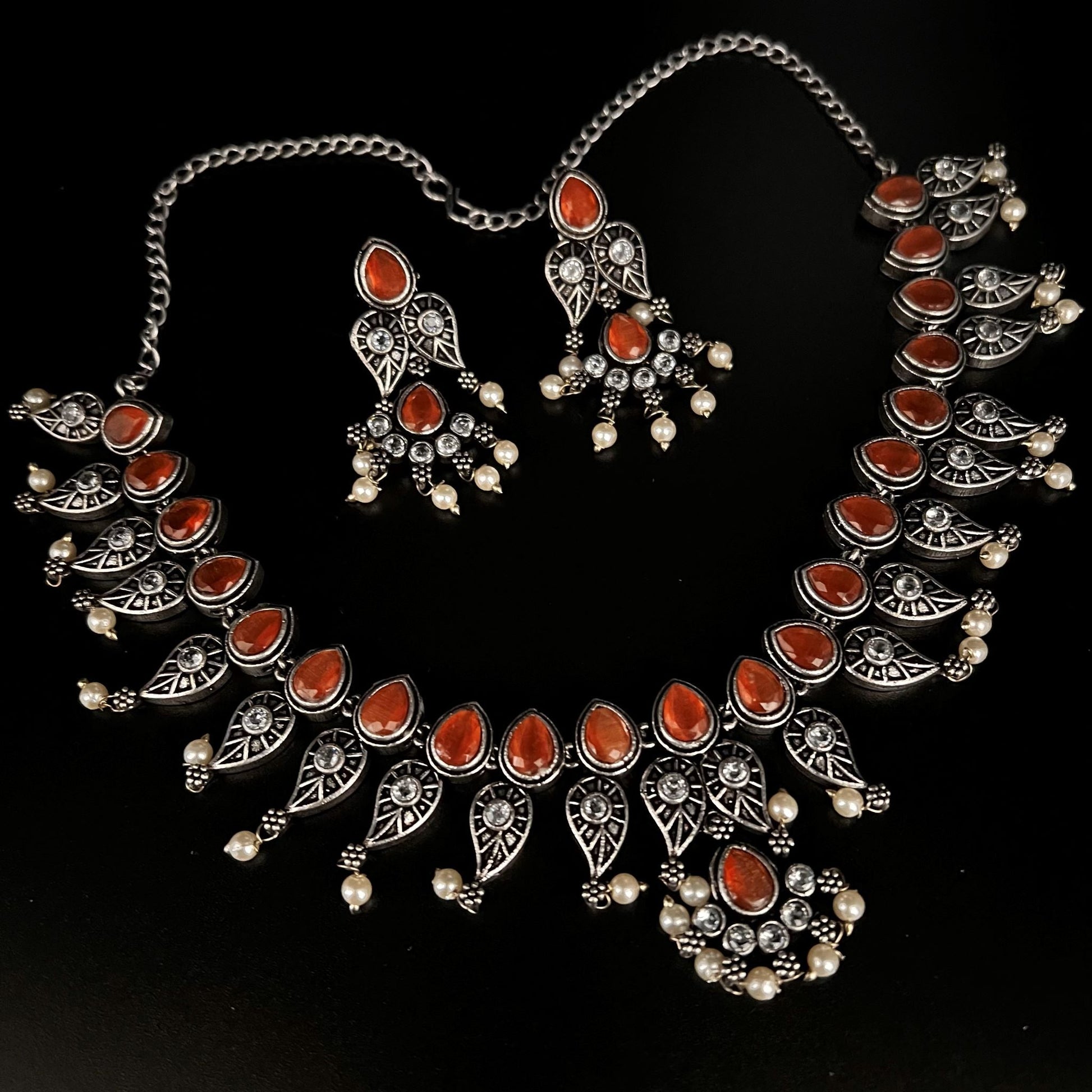 Fashion - Classic Style Orange Color Oxidized Necklace Set With Oxidized Silver Tone Plating