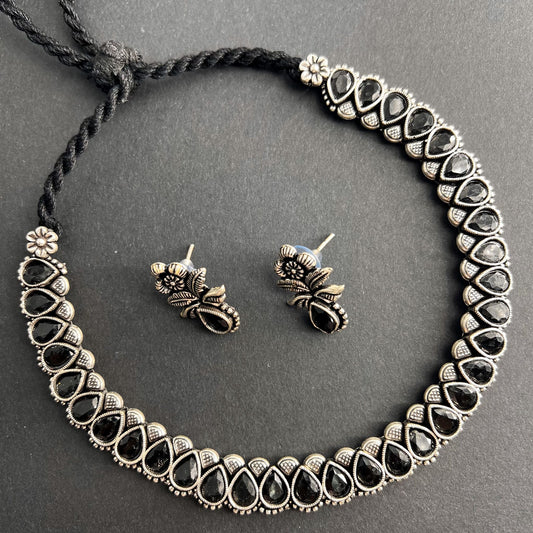 Fashion - Classic Style Black Color Oxidized Necklace Set With Oxidized Silver Tone Plating