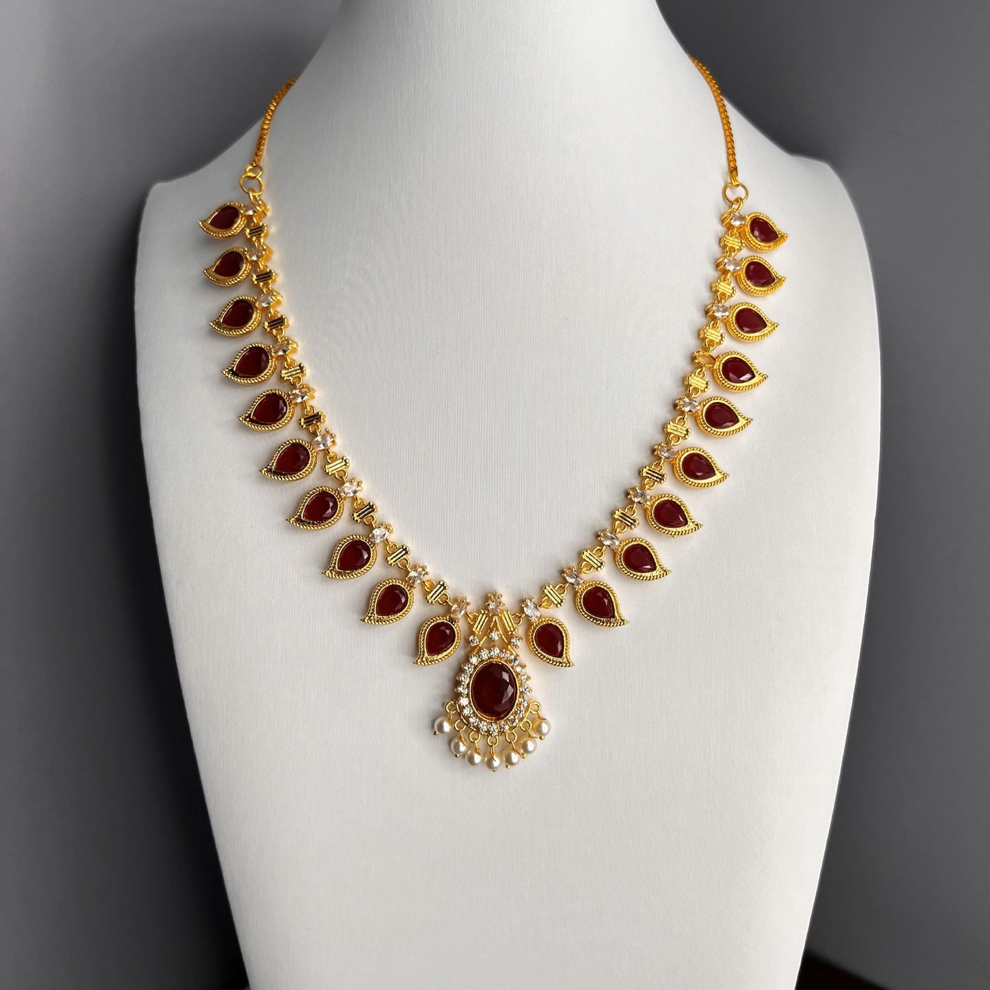 Fashion - One-Of-A-Kind Classic Red Mango Motif Antique Traditional Necklace Set