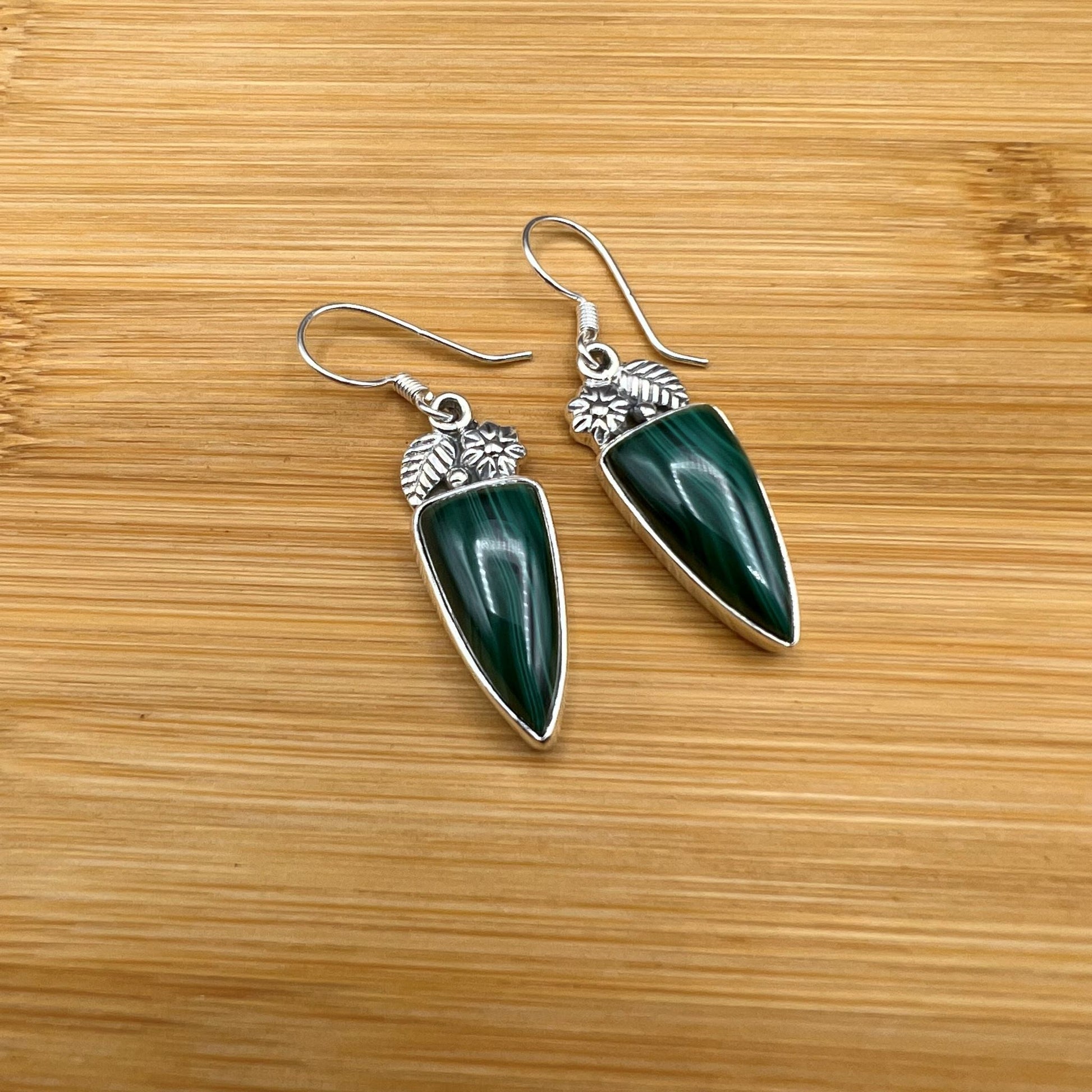 925 SS Trendy Green Color Malachite Cabochon Stone Earrings