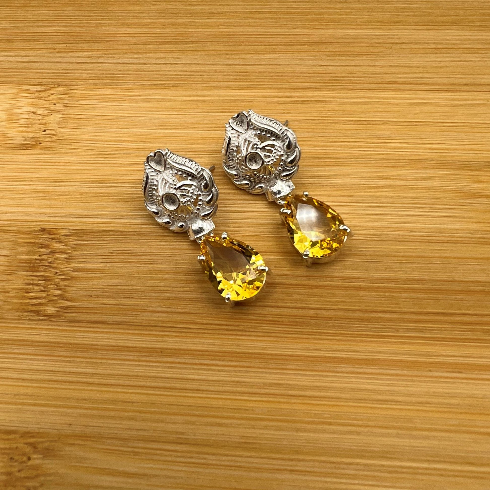 925 SS Classic Yellow Color Citrine Cut Stone Earrings