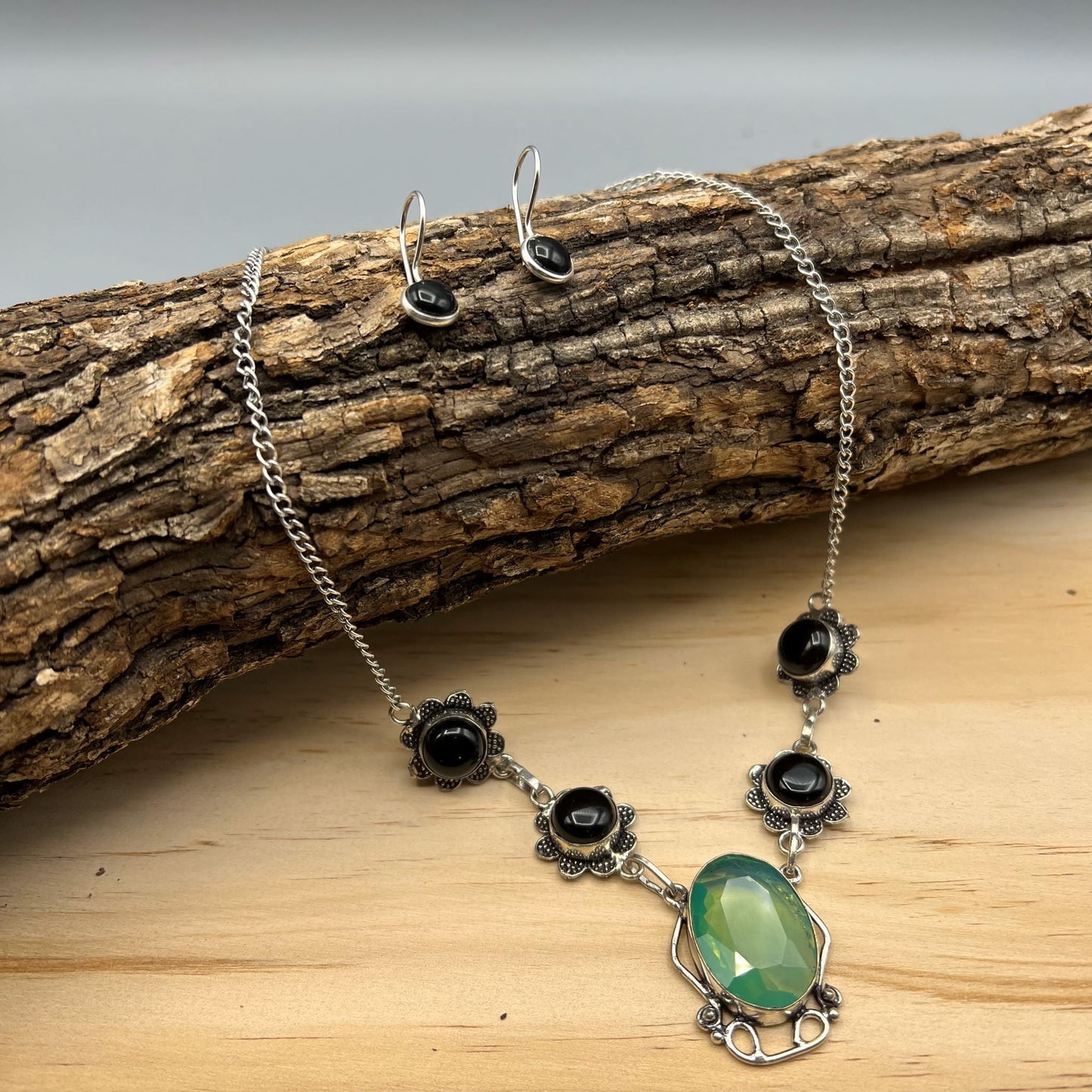 925 Silver Oxidized Classic Mint Green Milky Opal & Black Onyx Mix Stone Necklace Set