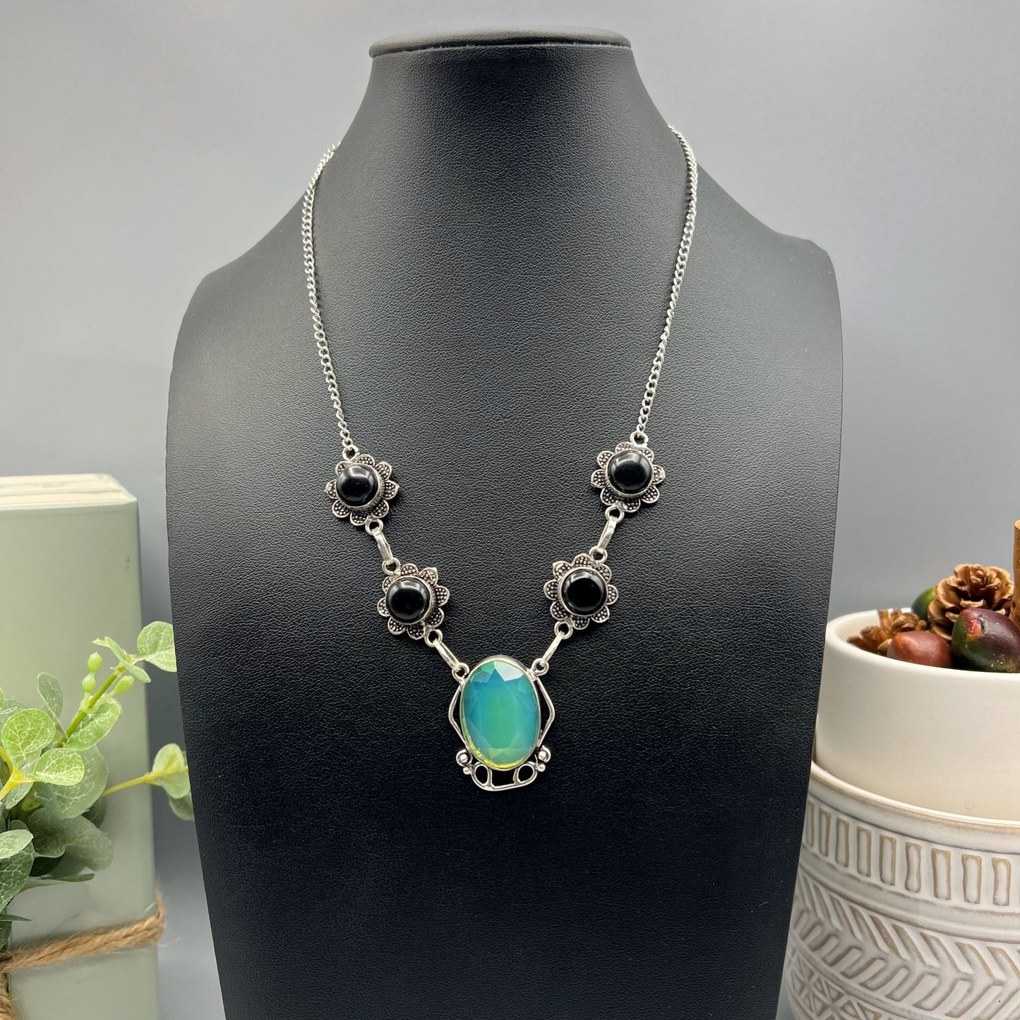 925 Silver Oxidized Classic Mint Green Milky Opal & Black Onyx Mix Stone Necklace Set