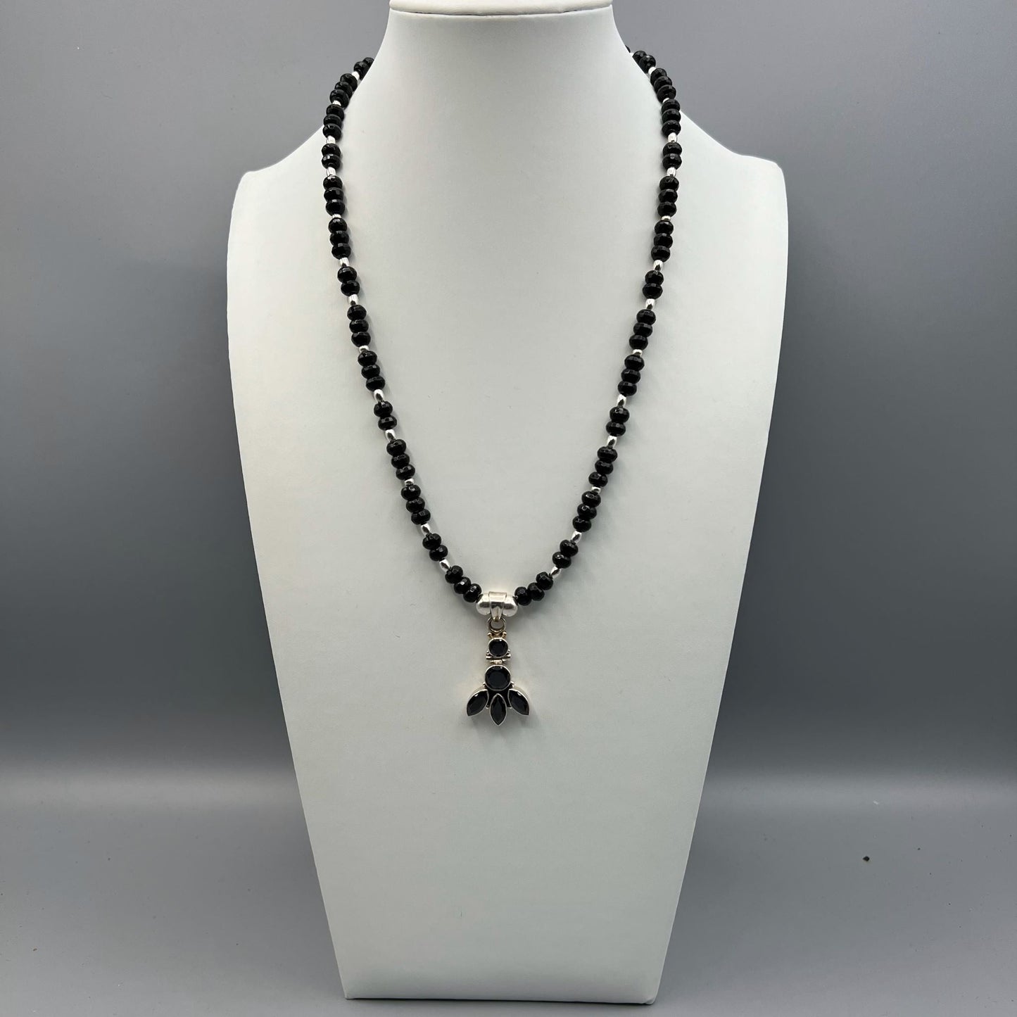 925 Silver Classic Handcrafted Black Onyx Single Strand Bead Necklace Set