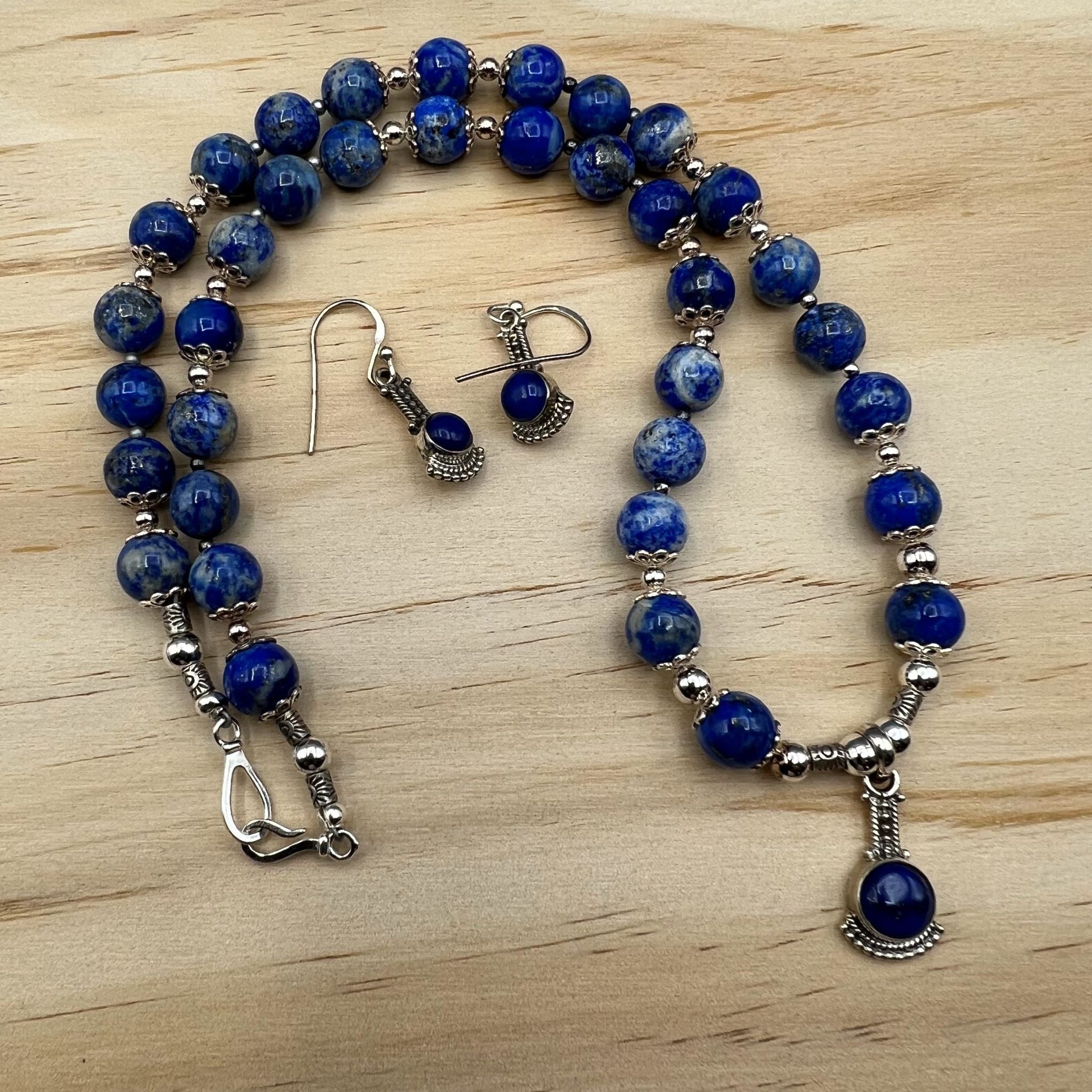 925 SS Antique Look Classic Blue Color Lapis Lazuli Bead Necklace Set