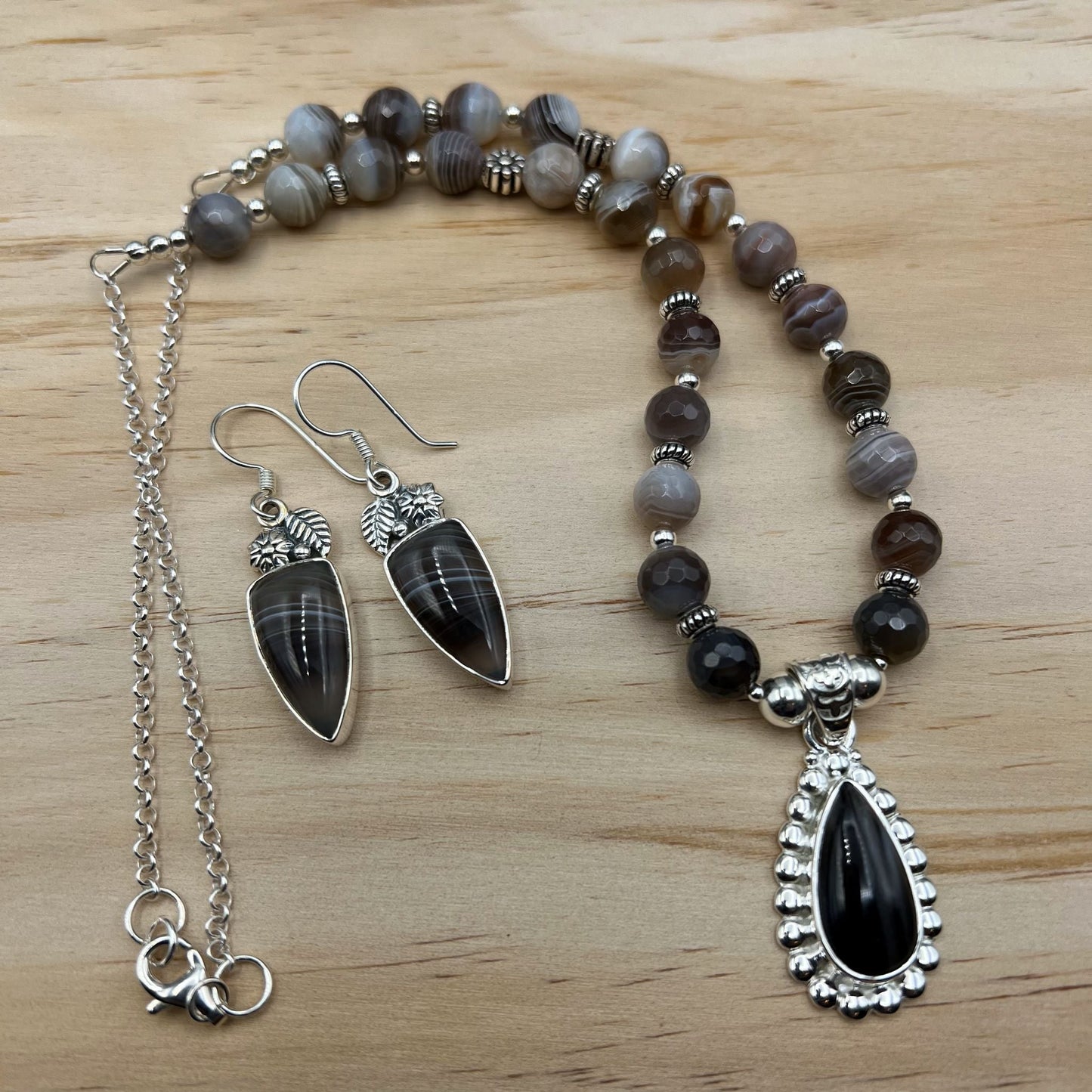 925 Silver Designer Classic Handcrafted Brown Botswana Agate Single Strand Bead Necklace Set