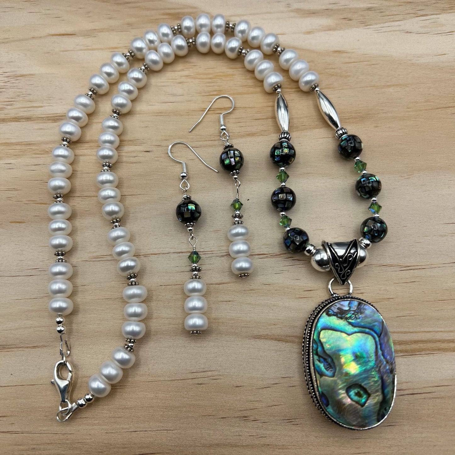 925 Silver Designer Classic Handcrafted White Pearl & Abalone Shell Single Strand Bead Necklace Set