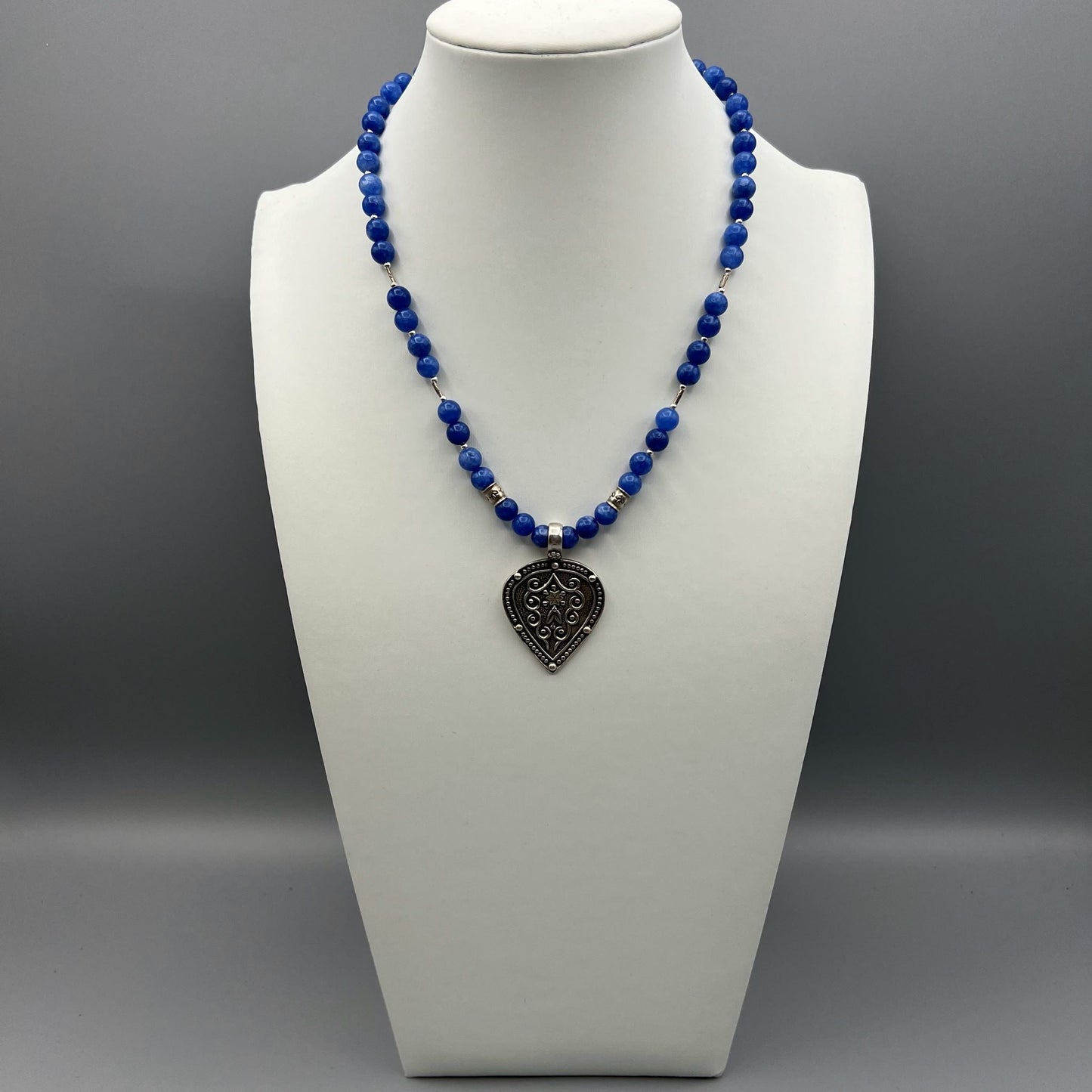 925 Silver Antique Look Classic Handcrafted Blue Kyanite Single Strand Bead Necklace Set