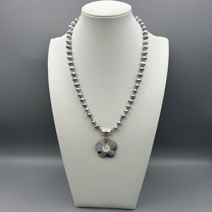 925 Silver Trendy Handcrafted Silver Pearl & Grey Shell Flower Single Strand Bead Necklace Set