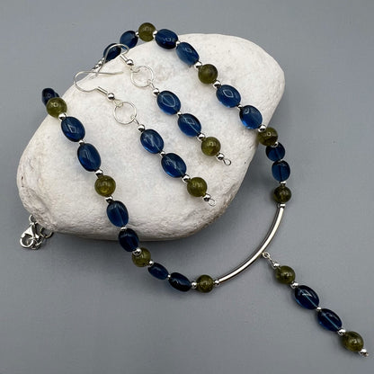 925 SS Dainty Multi Color Peridot, Blue Glass Bead Bead Necklace Set