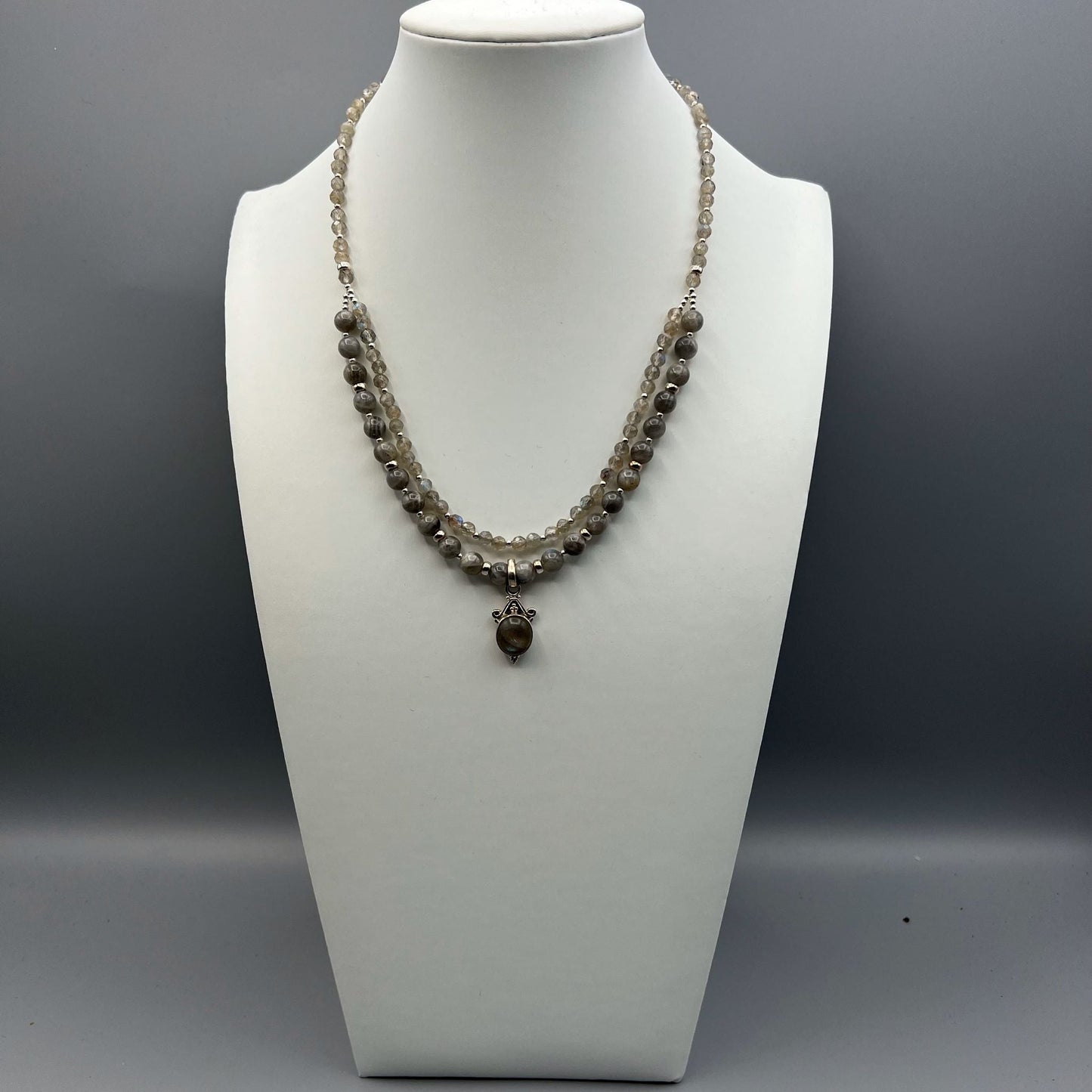 925 Silver Handcrafted Classic Grey Labradorite Dual Strand Bead Necklace Set