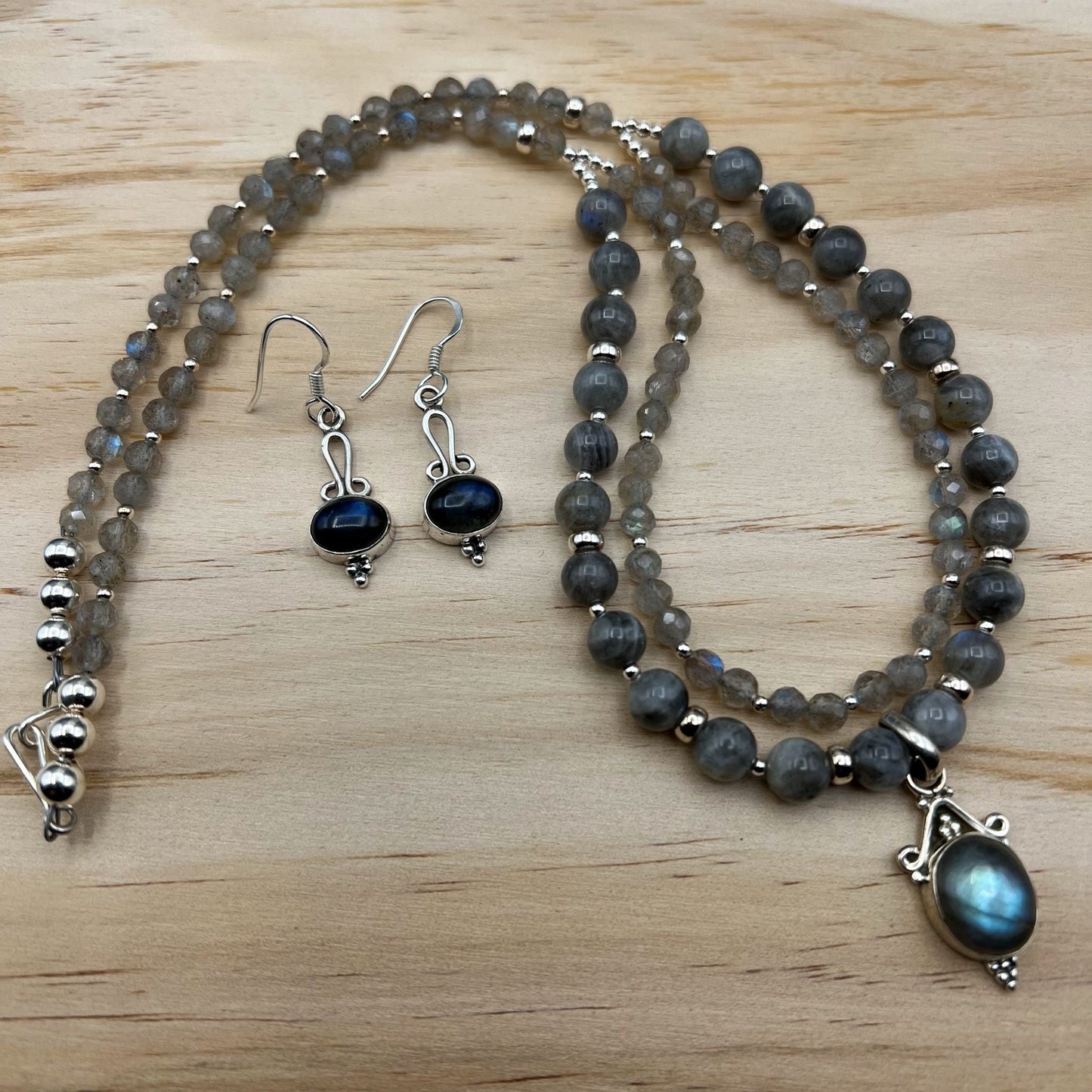 925 Silver Handcrafted Classic Grey Labradorite Dual Strand Bead Necklace Set