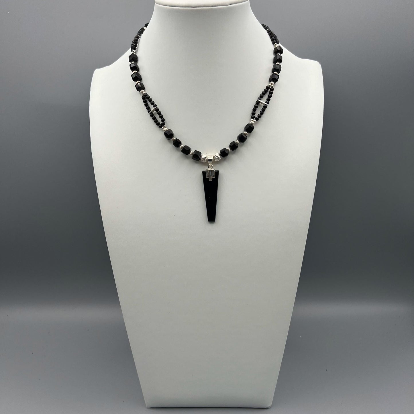 925 Silver Trendy Handcrafted Black Onyx & Czech Crystals Single Bead Necklace Set