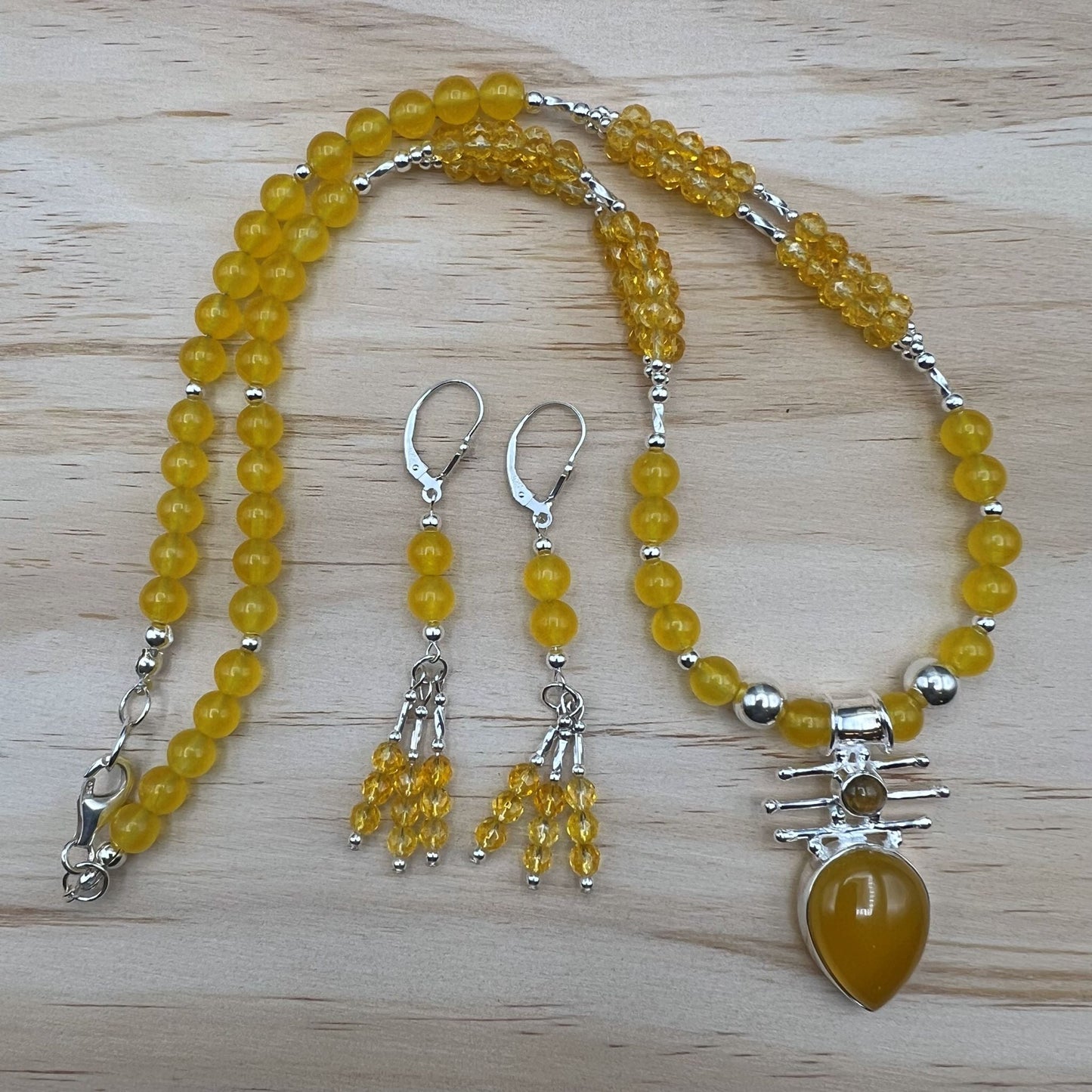 925 Silver Rare Find Designer Classic Handcrafted Yellow Citrine & Onyx Multi Strand Bead Necklace Set