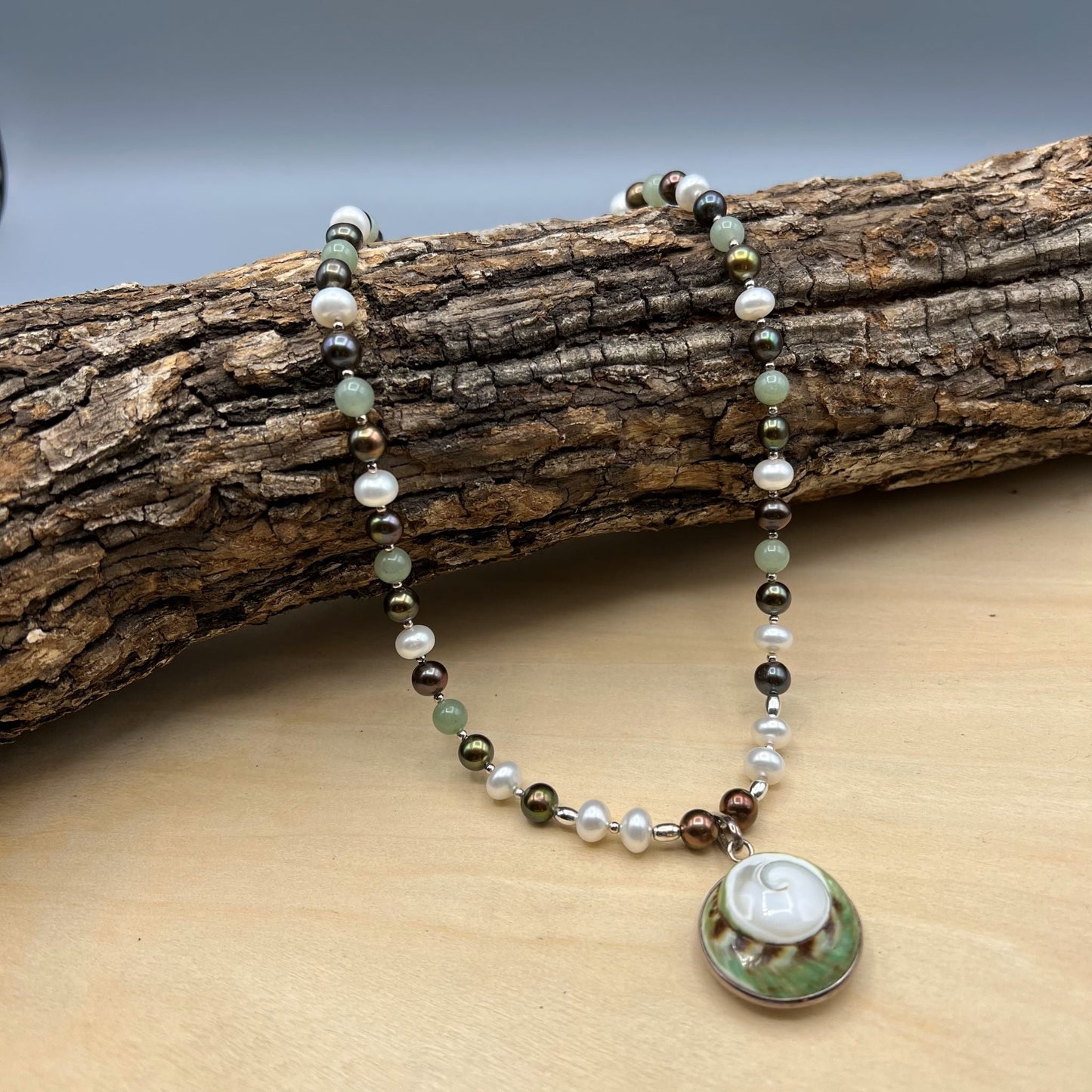 925 Silver Classic Handcrafted Multi Color Pearl & Green Aventurine Single Strand Bead Necklace